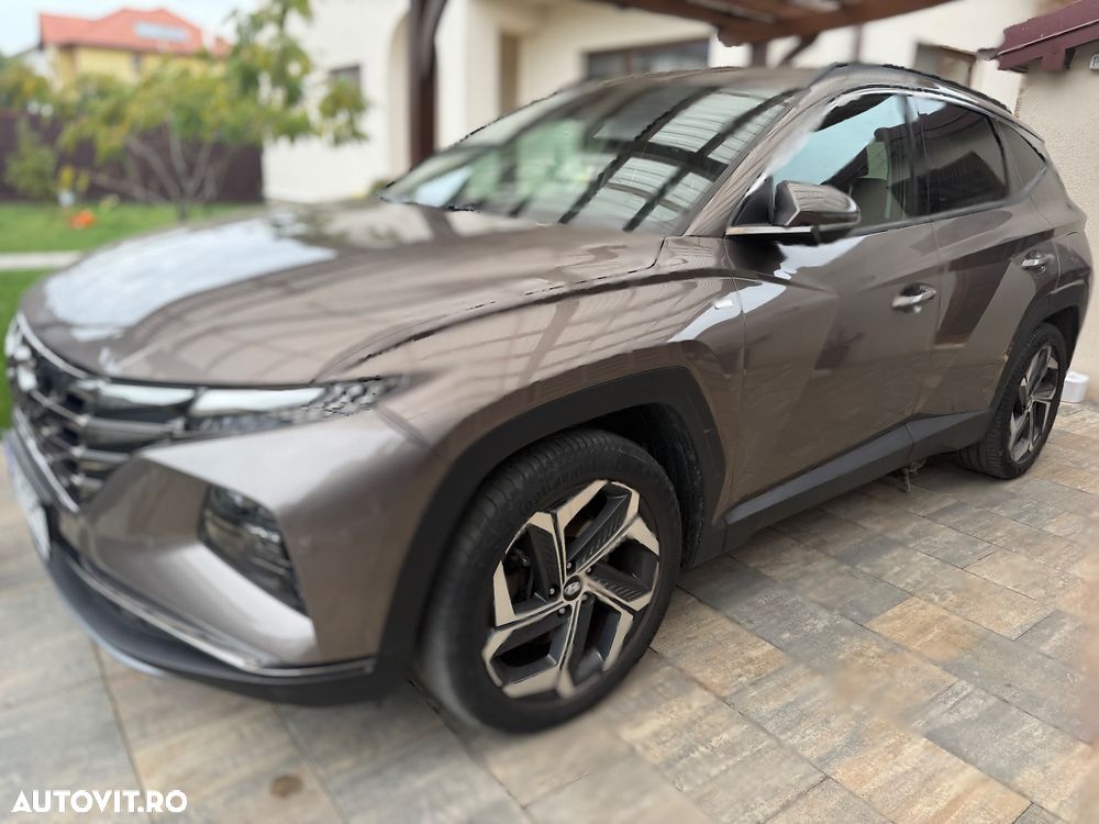 Hyundai Tucson - 2