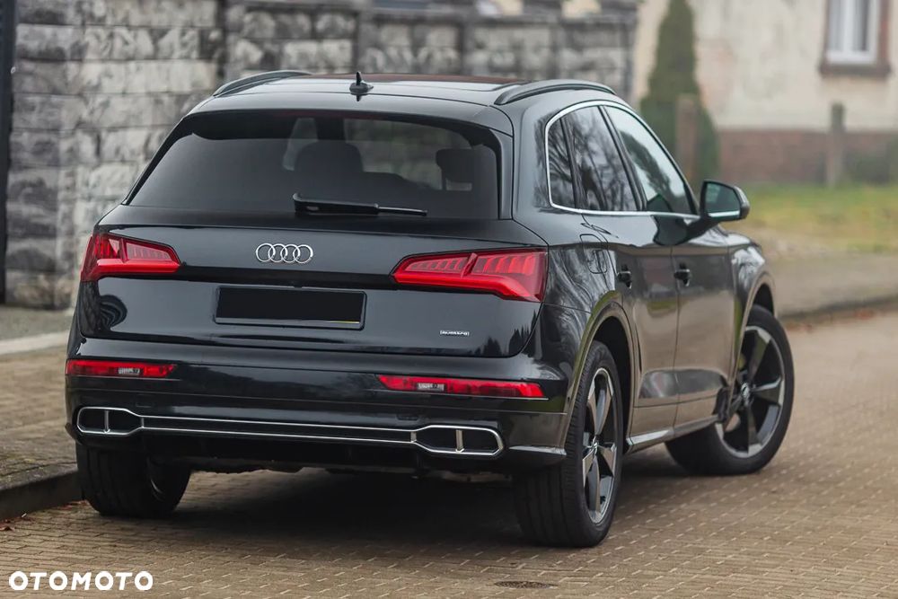 Audi Q5 55 TFSIe quattro S tronic S line business - 16