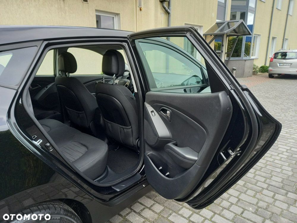 Hyundai ix35 1.6 2WD blue Trend - 26