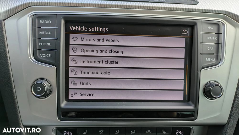 Volkswagen Passat Variant 2.0 TDI DSG Comfortline - 33