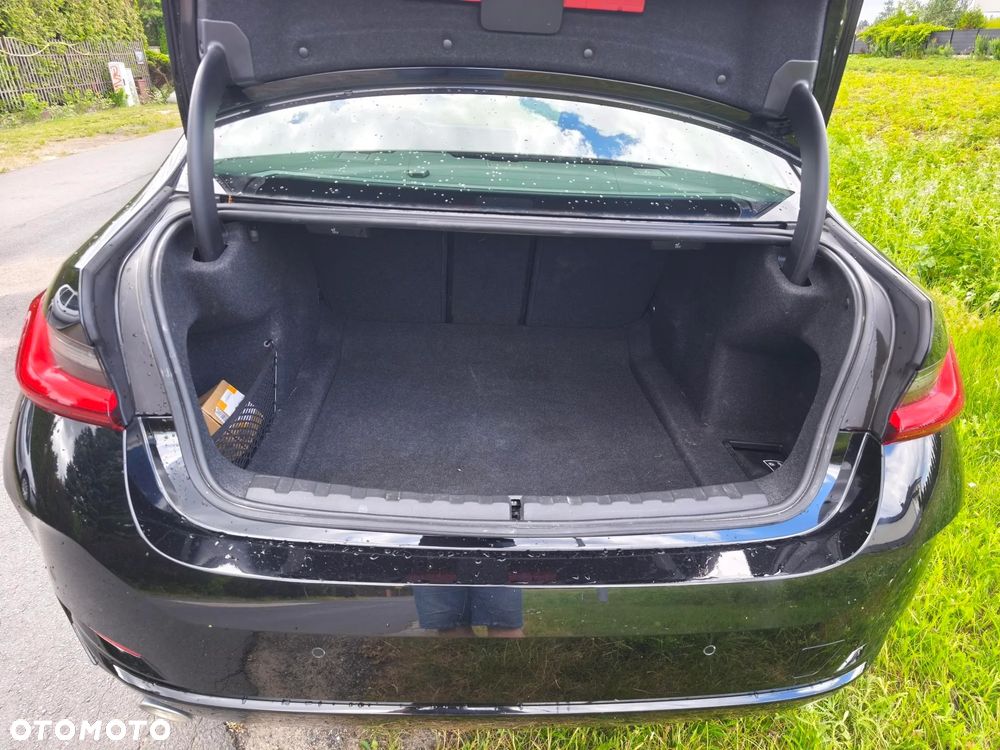 BMW Seria 3 - 15