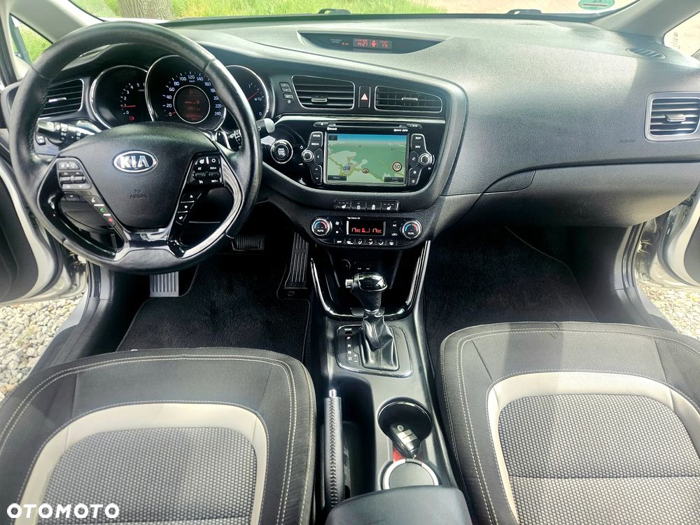 Kia Ceed 1.6 CRDi 128 Spirit - 21