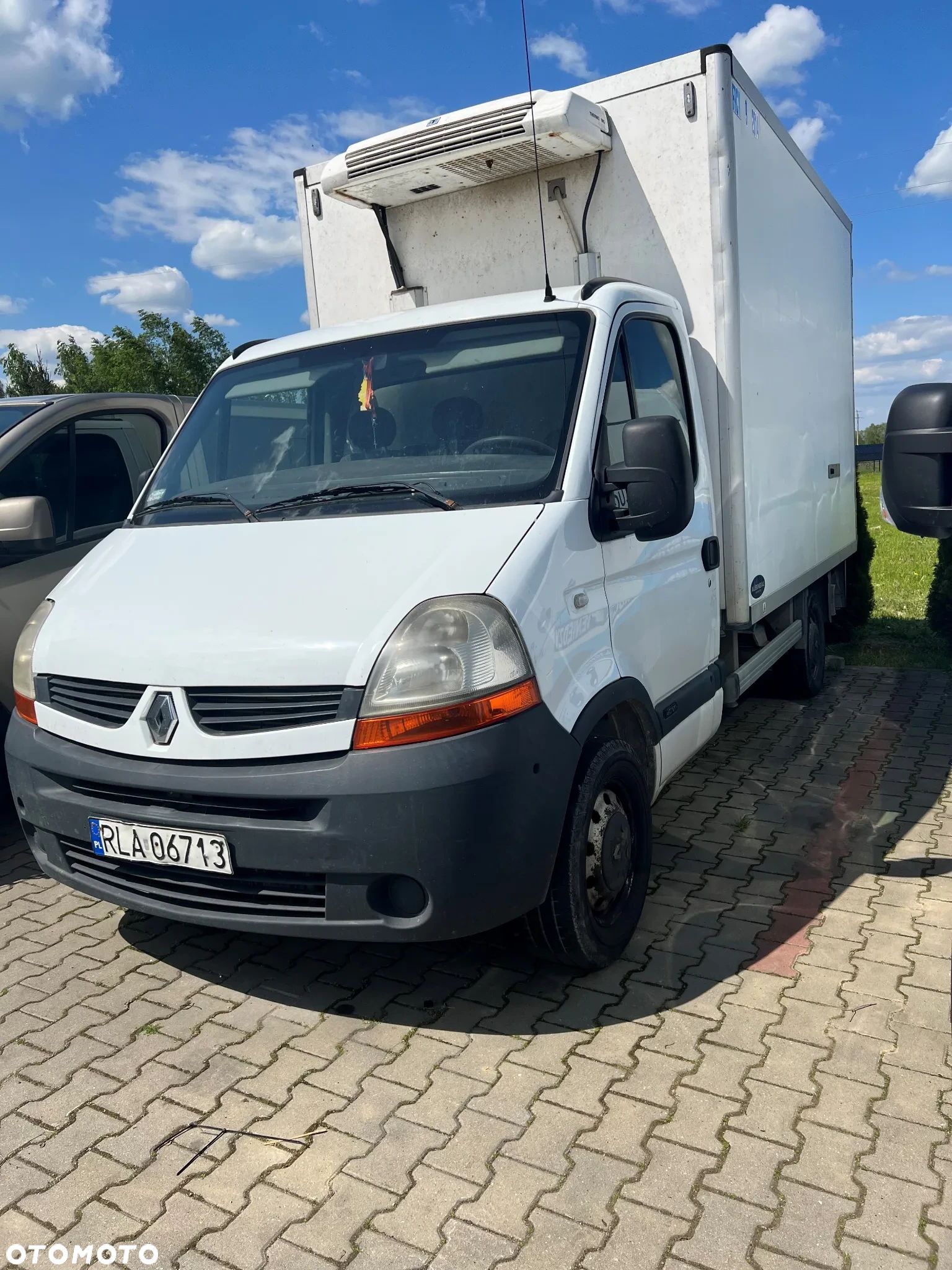 Renault Master 2.5 dCi 120 L2H2 - 1