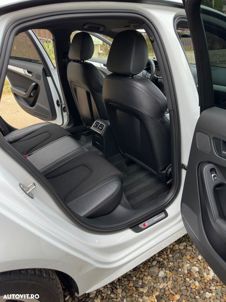 Audi A4 1.8 TFSI Multitronic S line Sportpaket - 12