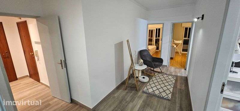 Vendo Apartamento T3, Paivas, Amora - Grande imagem: 3/5