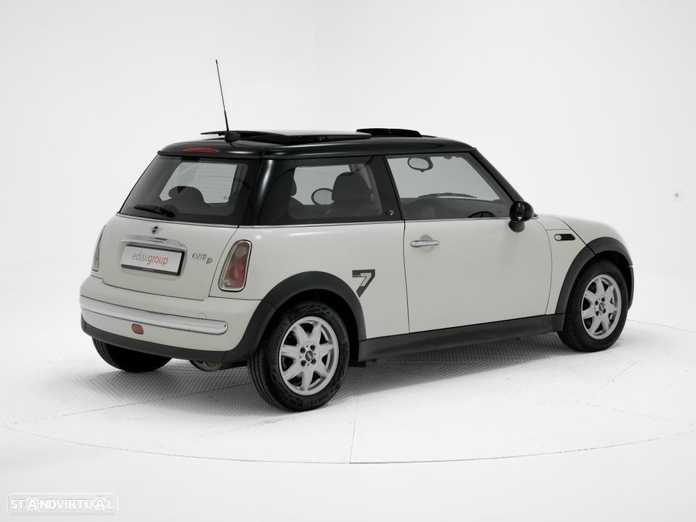 MINI 3 Portas One 1.4 D - 3