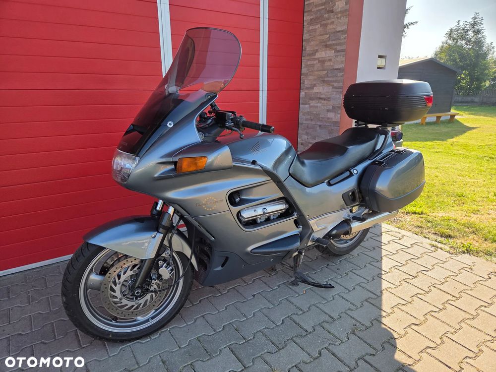 Honda ST - 5