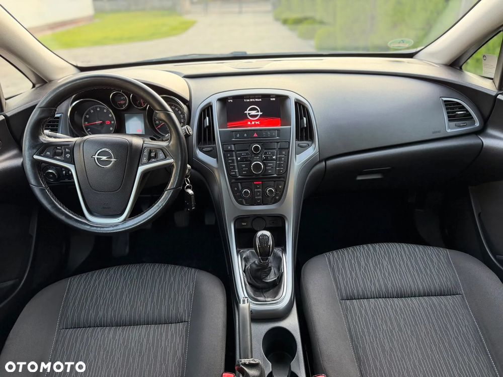 Opel Astra 1.6 Active - 22