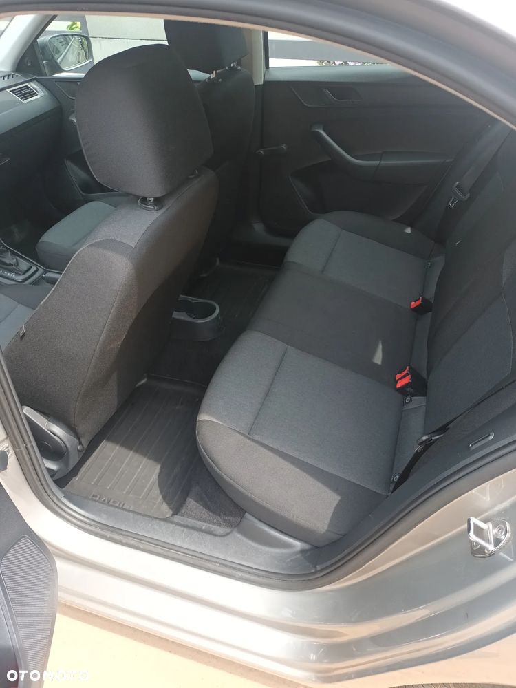 Skoda RAPID 1.2 TSI Active Max DSG - 3