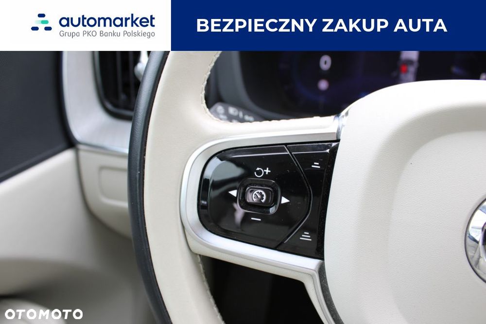 Volvo XC 60 B4 D AWD Plus Bright - 20