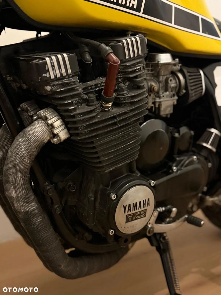 Yamaha XJ - 11