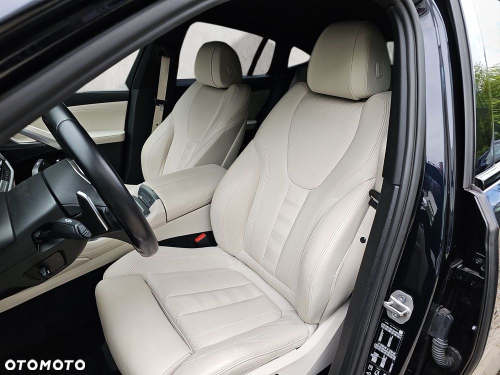 BMW X6 - 13