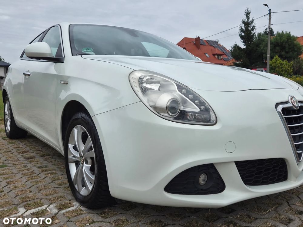 Alfa Romeo Giulietta 1.6 JTDM Distinctive - 2