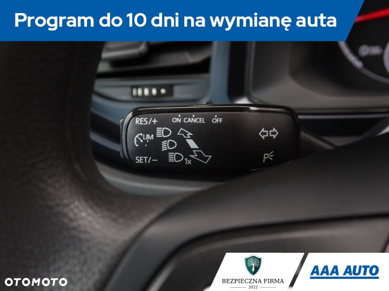 Volkswagen Polo - 19