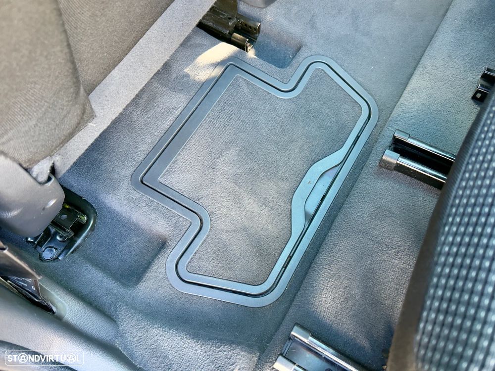 Peugeot 5008 1.6 HDi Premium - 31