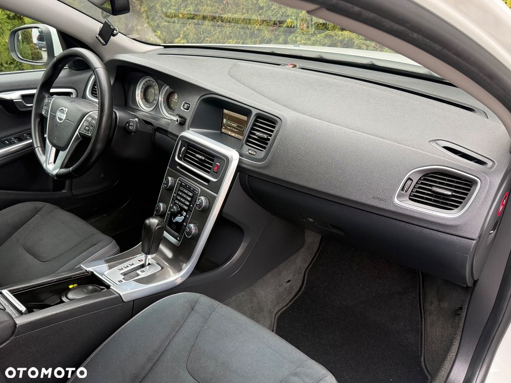 Volvo V60 - 8