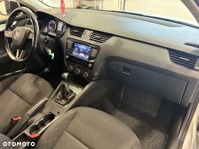 Skoda Octavia 1.4 TSI Active - 16