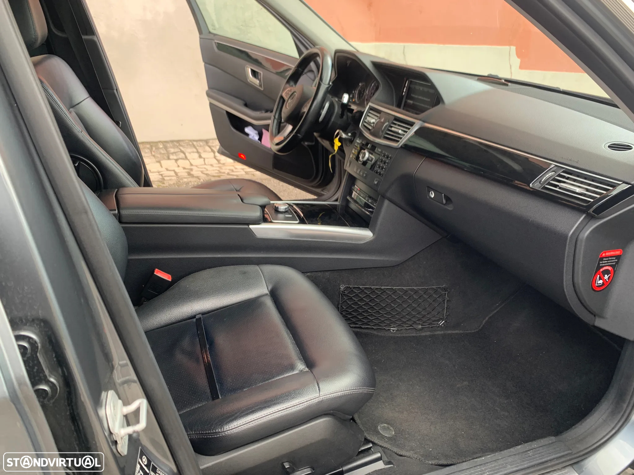 Mercedes-Benz E 200 BlueTEC 7G-TRONIC Avantgarde - 16