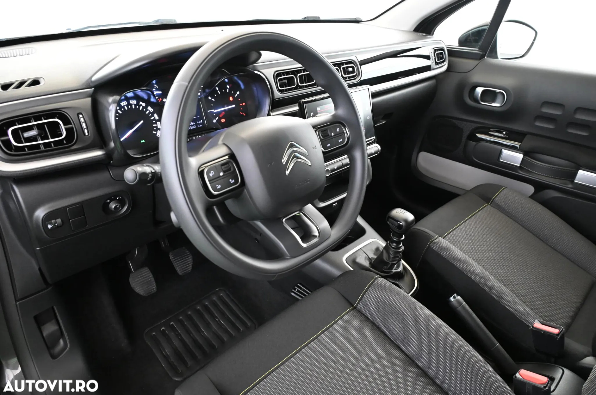 Citroën C3 Pure Tech 110 S&S SHINE - 12