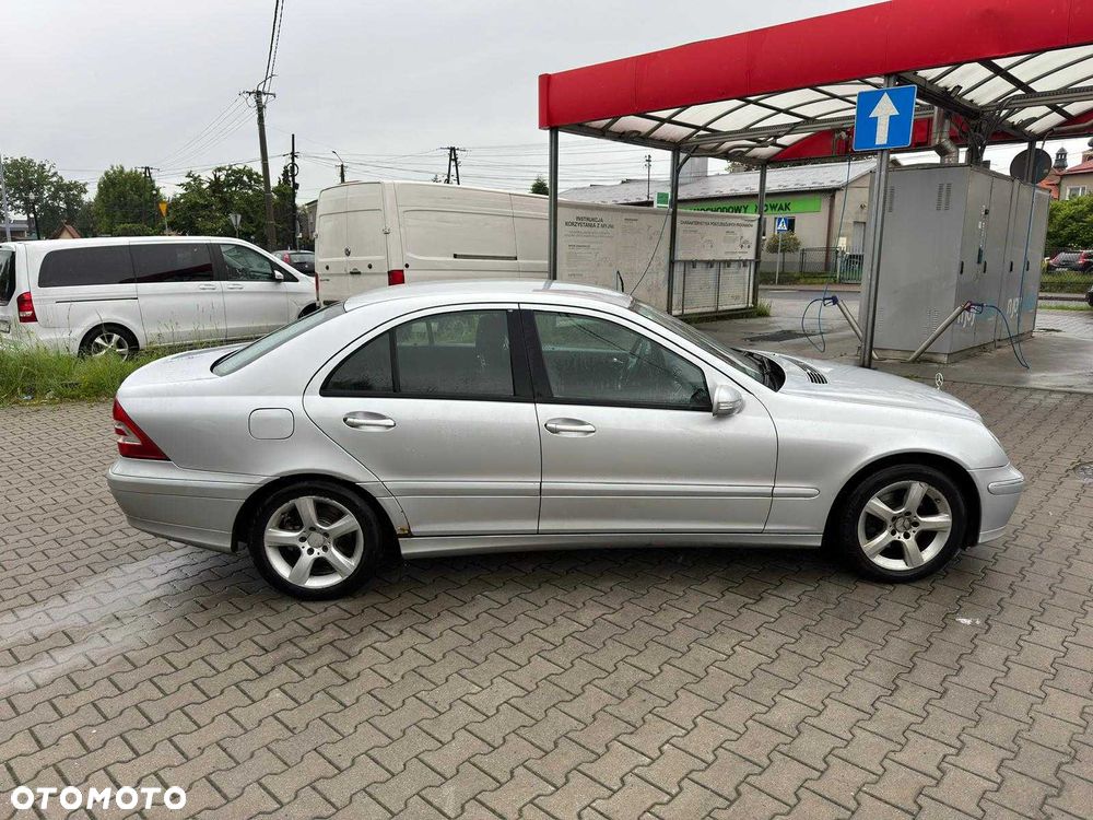 Mercedes-Benz Klasa C - 7