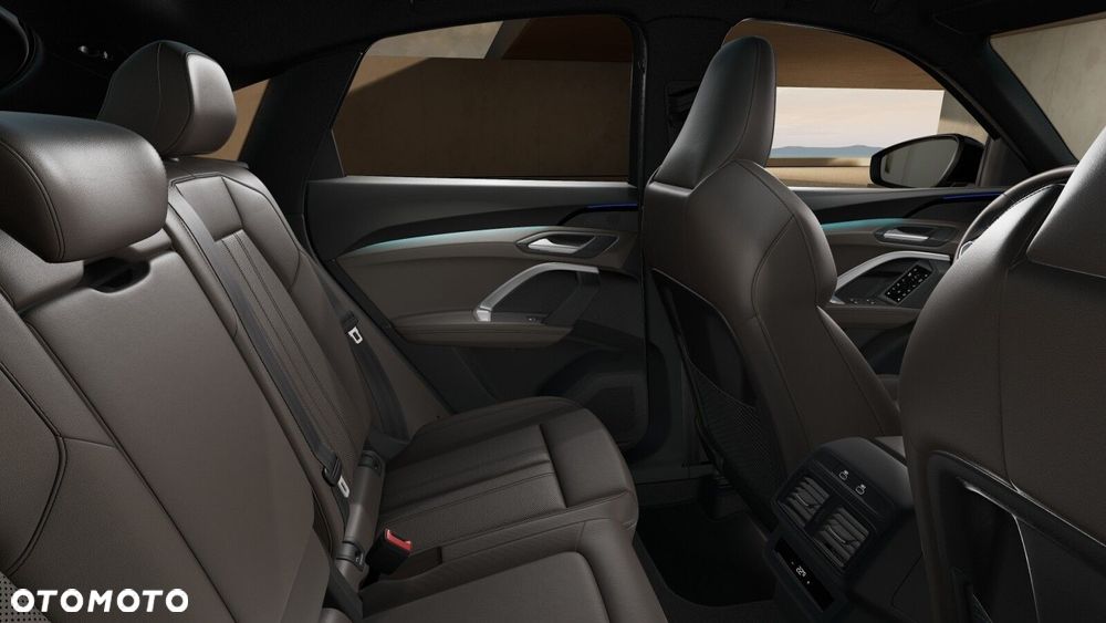 Audi Q5 Sportback - 10