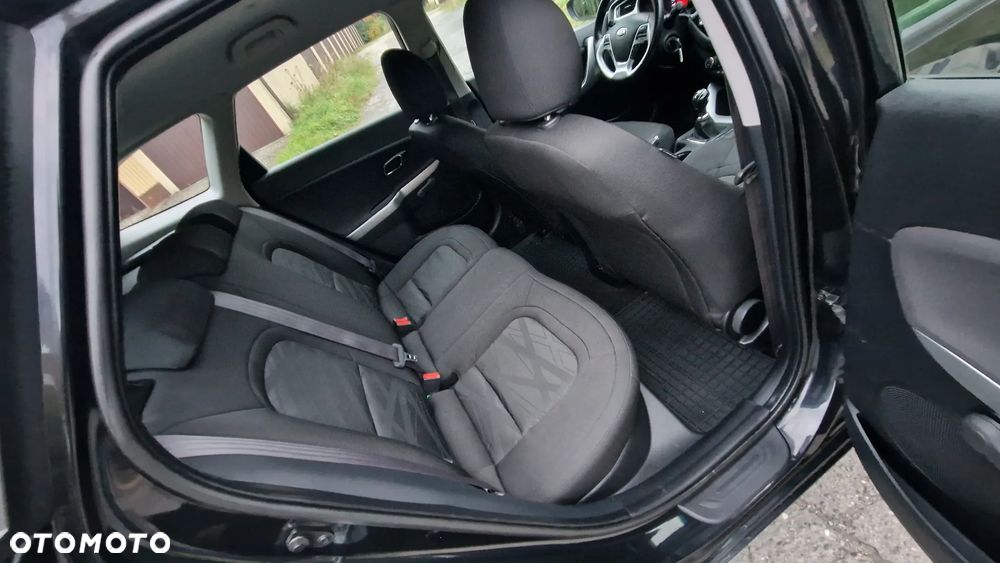Kia Ceed 1.6 GDI Platinum Edition - 24