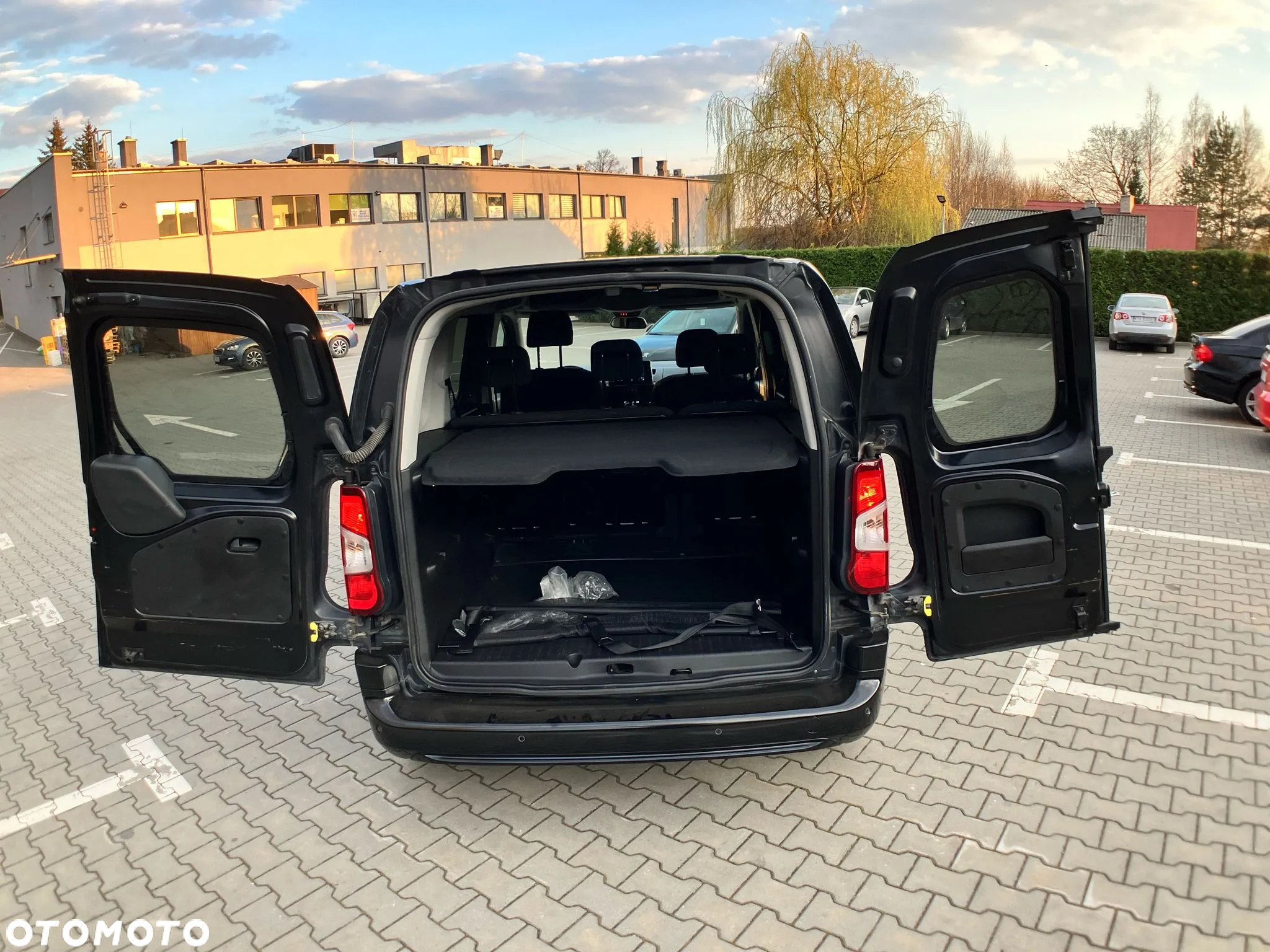 Opel Combo Life XL 1.5 CDTI Essentia S&S - 34