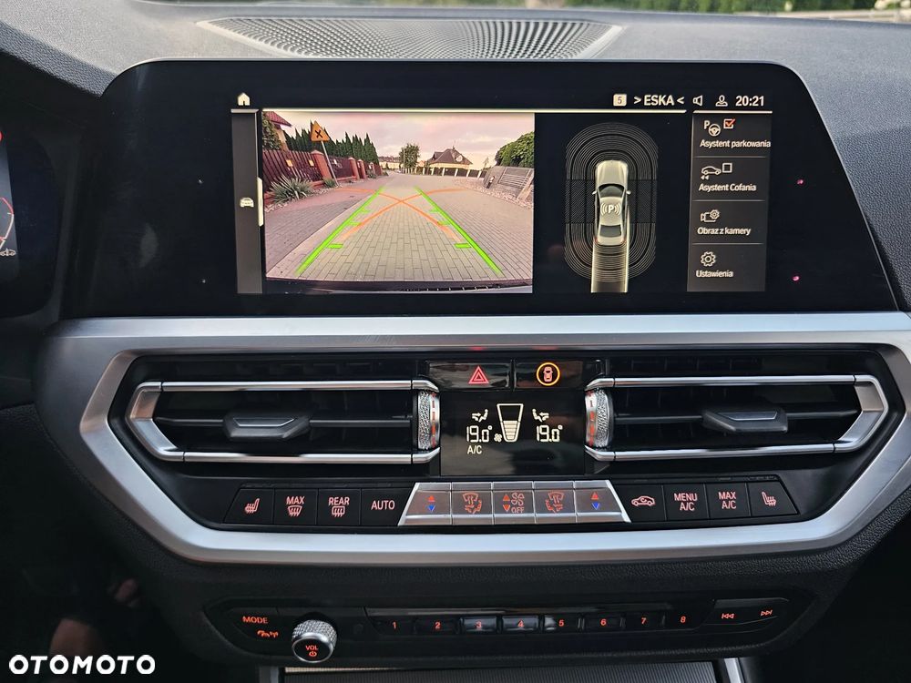 BMW Seria 3 - 23