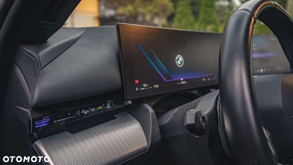 BMW Seria 5 520d xDrive mHEV M Sport - 12