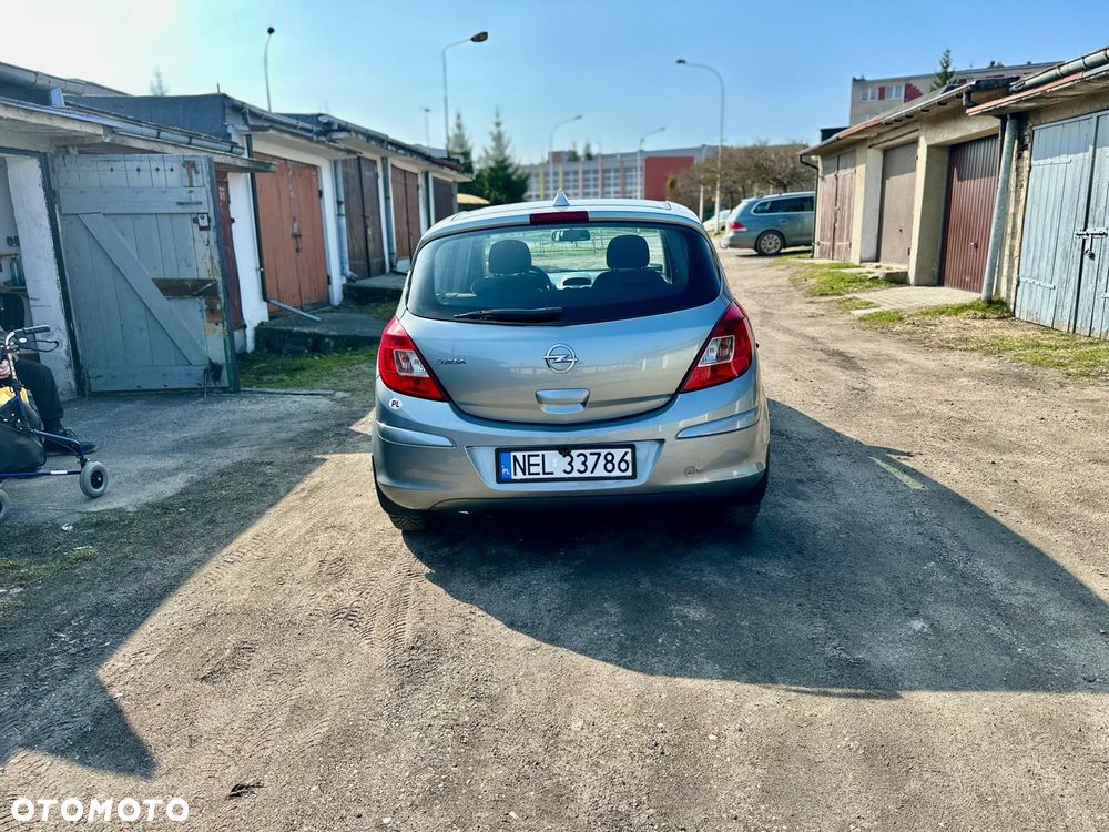 Opel Corsa - 3