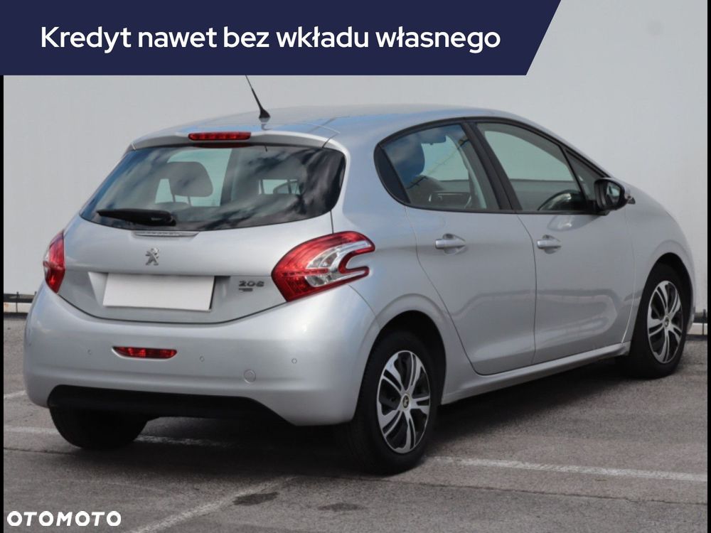 Peugeot 208 - 7