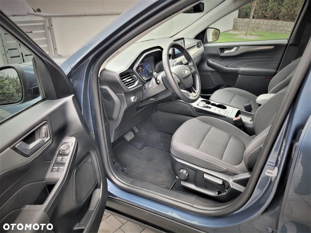 Ford Kuga - 21