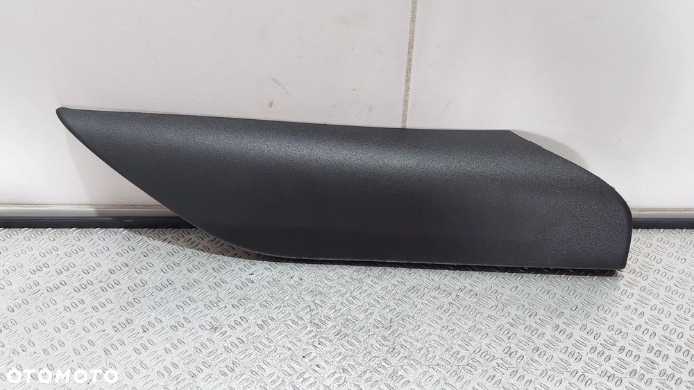 OSŁONA ZAŚLEPKA LUSTERKA WEWNĘTRZNA PRAWY PRZÓD IVECO DAILY IV 4 R2020 NR 5801850030 - 1