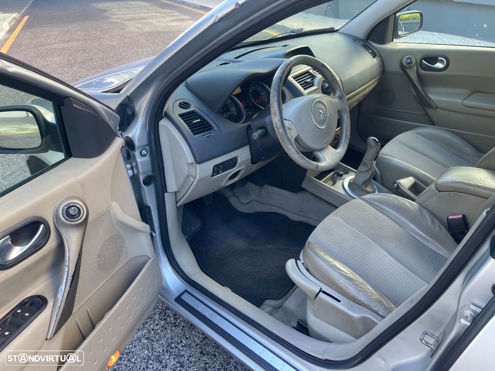 Renault Mégane Break 1.5 dCi Dynamique - 10