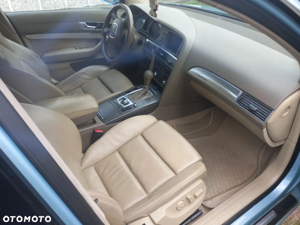 Audi A6 Avant - 10
