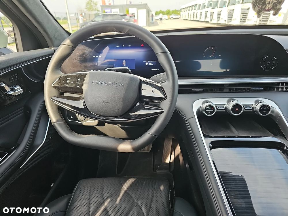 Omoda 9 1.5 Super Hybrid Exclusive AWD - 12