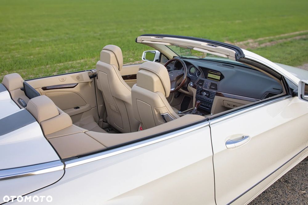 Mercedes-Benz Klasa E 350 CGI BlueEffICIENCY - 24