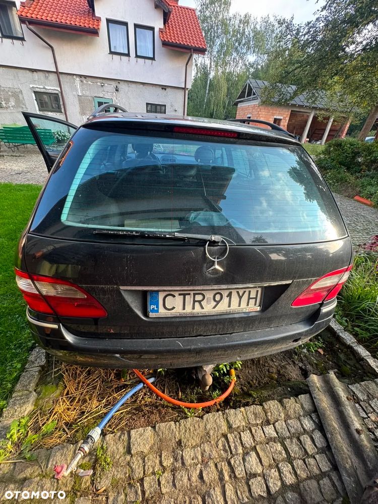 Mercedes-Benz Klasa E 320 CDI T Avantgarde - 7