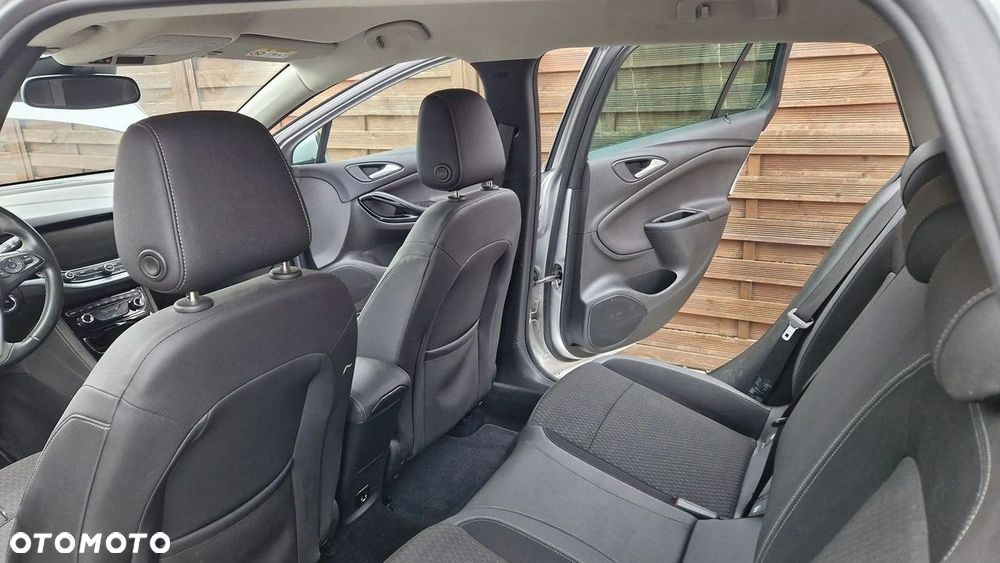 Opel Astra - 20