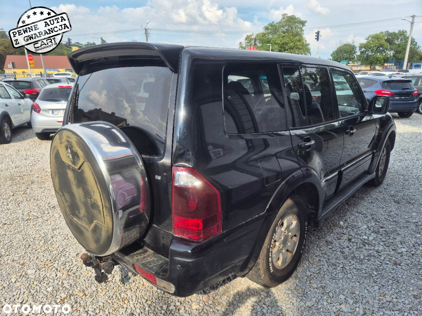 Mitsubishi Pajero - 5
