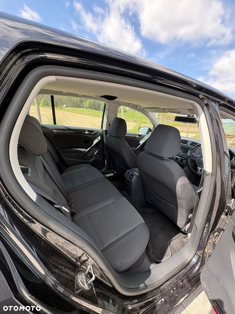 Volkswagen Golf 2.0 TDI DPF Comfortline - 6