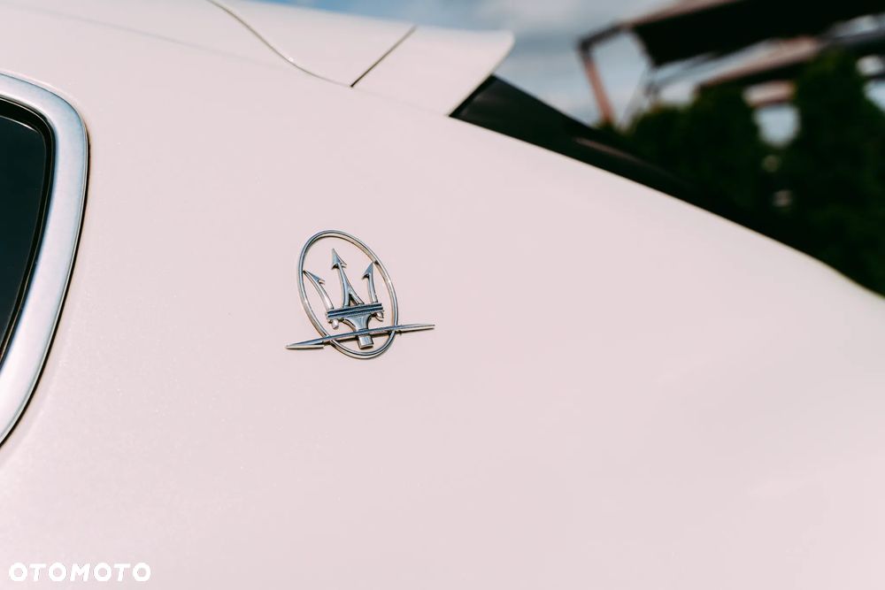 Maserati Levante S - 17