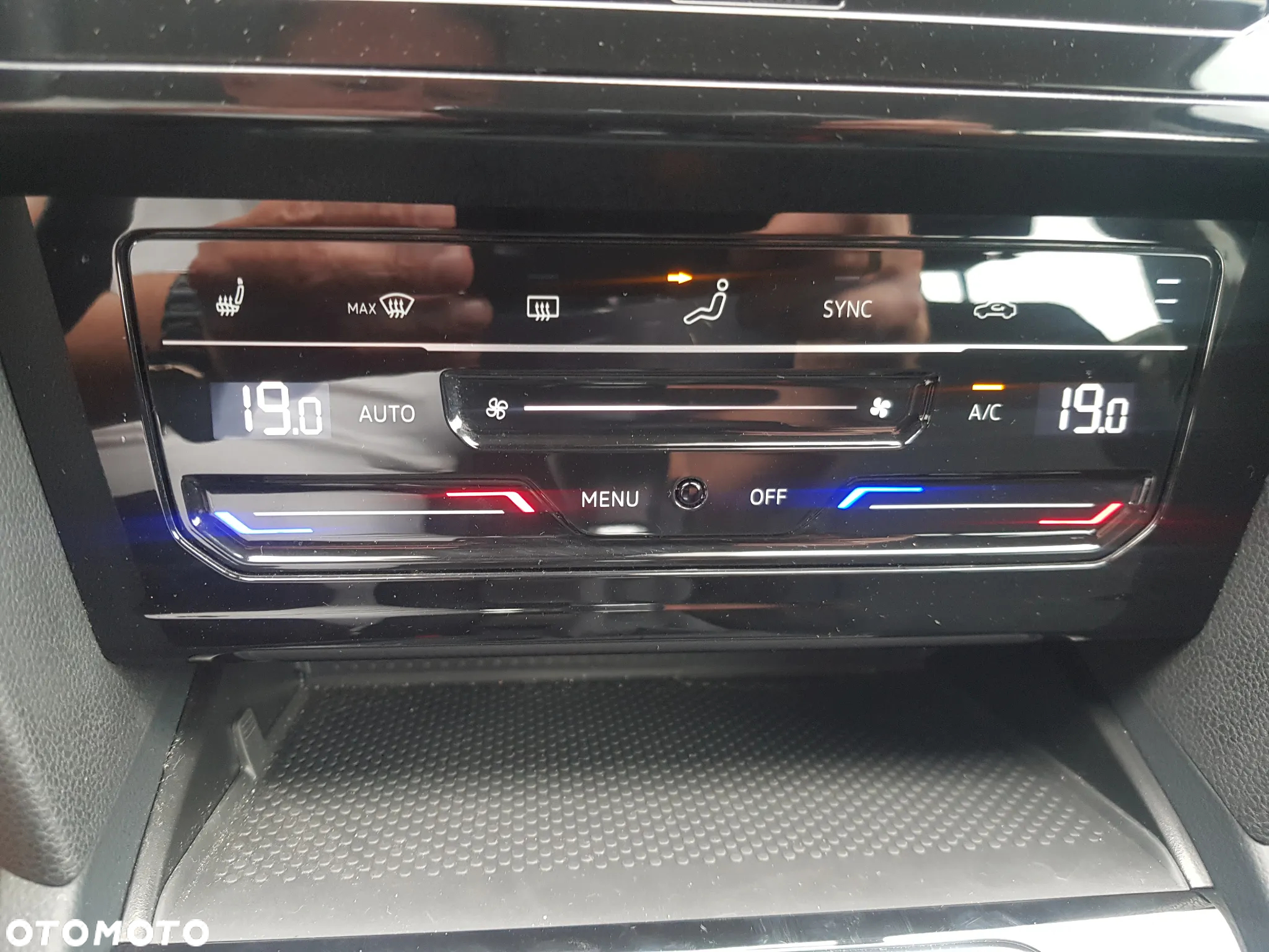 Volkswagen Passat 1.5 TSI EVO Elegance - 27