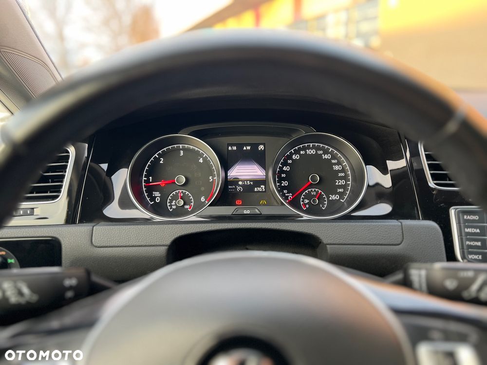 Volkswagen Golf 2.0 BlueTDI Highline - 14