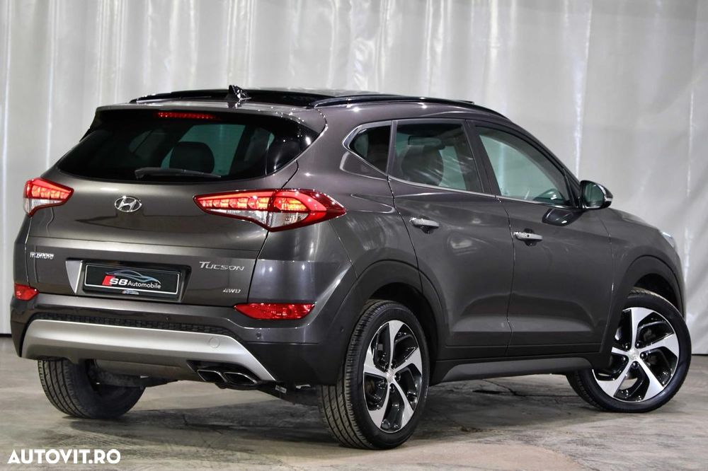 Hyundai Tucson 2.0 CRDI 4WD Automatik Advantage - 4