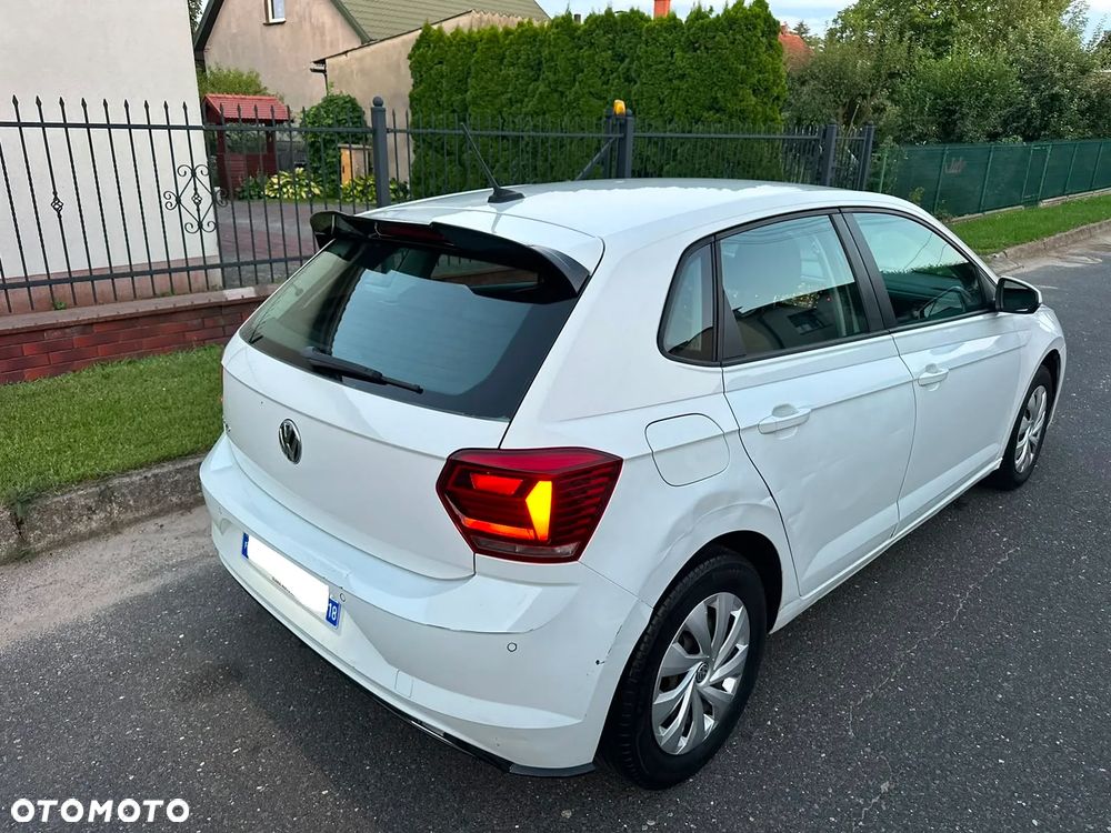 Volkswagen Polo 1.6 TDI SCR Comfortline - 6