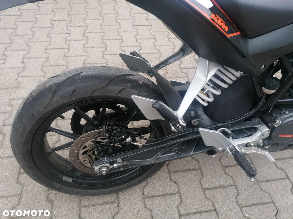 KTM Duke - 11