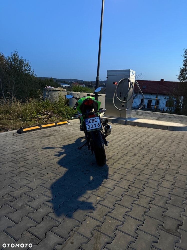 Kawasaki Ninja - 6
