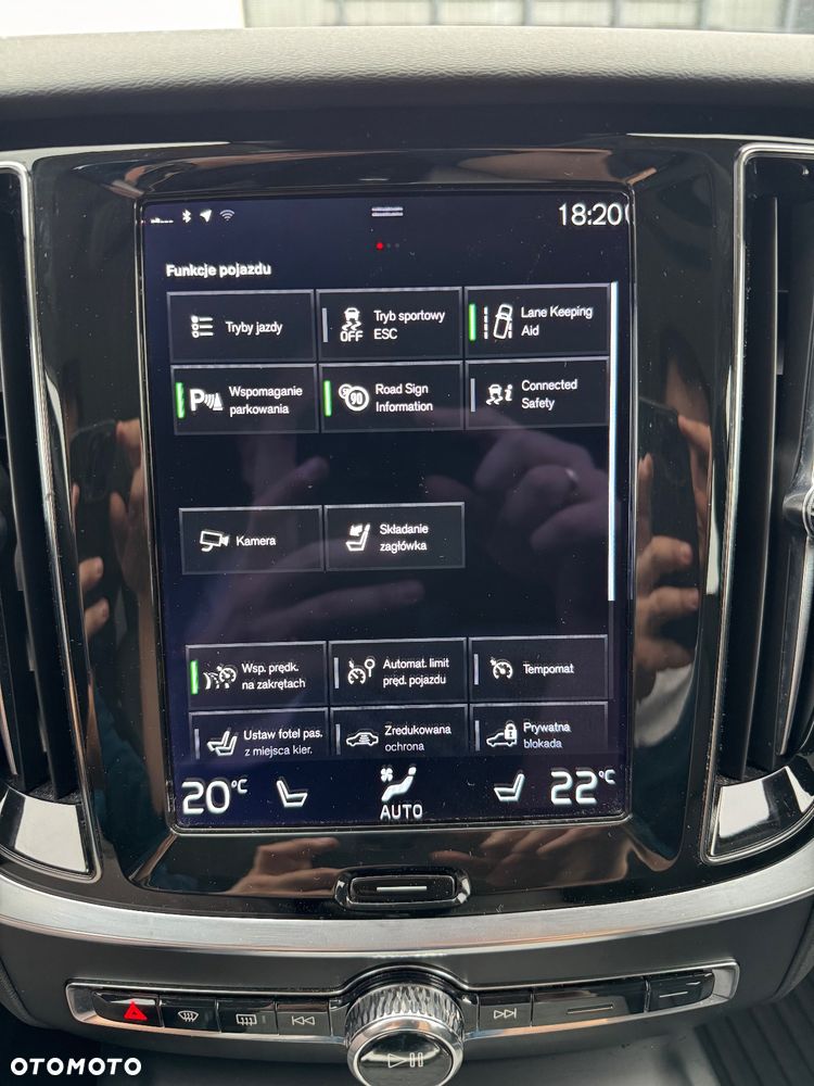 Volvo V60 B4 D Geartronic Momentum - 28