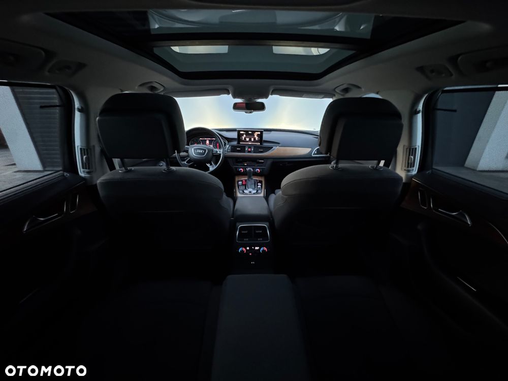 Audi A6 Avant 2.0 TDI Ultra S tronic - 29